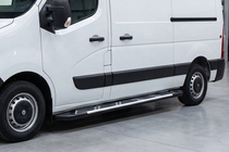 Nissan NV400 2010–2024 Sunrise side steps (2 stuks, aluminium) foto 1