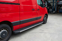 Opel Movano 2010–2021 Side steps Maya V1 (2 st., aluminium) Korte wielbasis foto 1