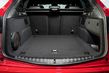Eerste generatie van de compacte crossover Alfa Romeo Stelvio foto 16