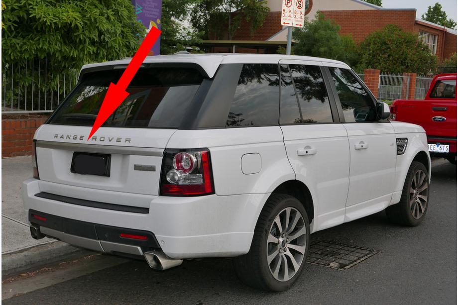 Range Rover Sport 2005–2013 Achterklep sierlijst boven kenteken (grijs) Image