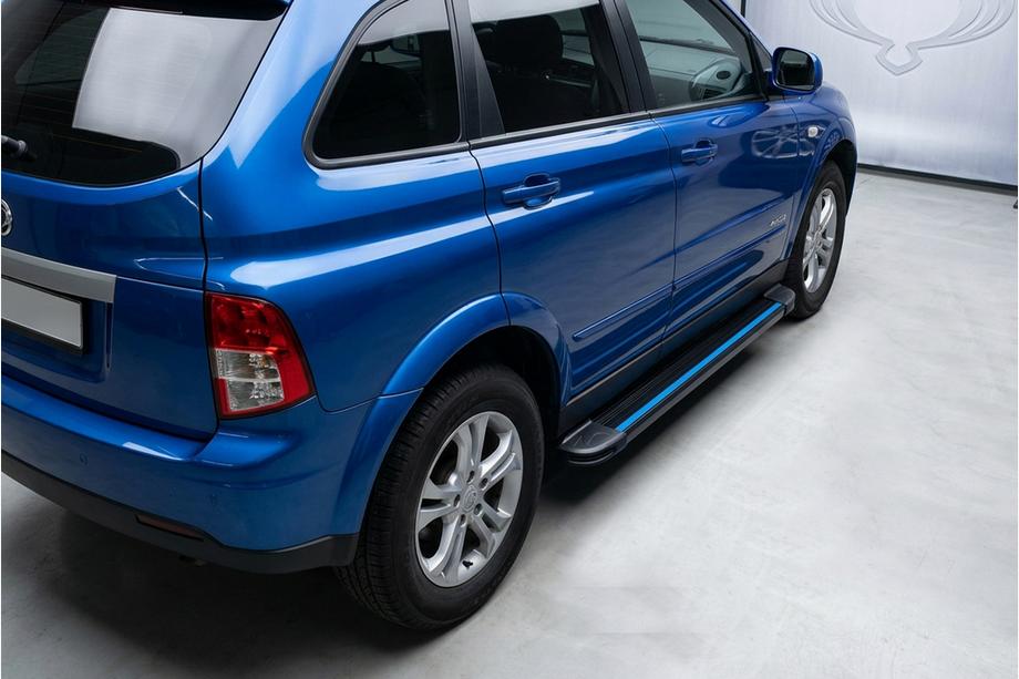 SsangYong Action 2005–2018 Maya Blue sidesteps (2 stuks, aluminium) Image