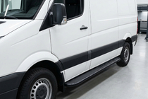 Volkswagen Crafter 2016– Bosphorus Black side steps (2 stuks, aluminium) Lang/Extra lang foto 1