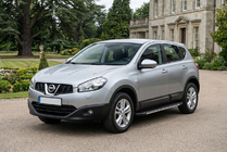 Nissan Qashqai 2010–2014 Bosphorus Grey zijsteps (set van 2, aluminium) foto 1