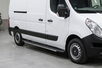 Nissan NV400 2010–2024 Bosphorus Grey zijsteps (set van 2, aluminium) foto 1