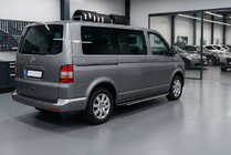 Volkswagen T5 Caravelle 2004–2010 Bosphorus Grey zijsteps (set van 2, aluminium) foto 1