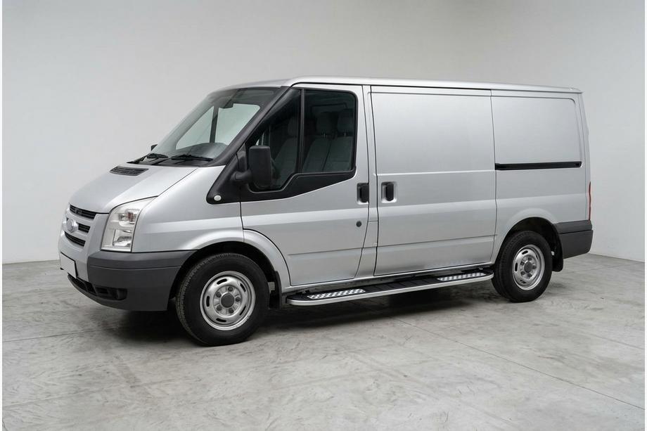 Ford Transit 2000–2014 Tayga V2 side steps (2 stuks, aluminium) L1 (kort) Image