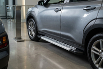 Hyundai Kona 2017–2023 Side steps New Vision Grey (2 stuks, aluminium) foto 1