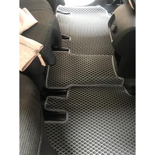 Polyurethaan automatten (2e rij, EVA, zwart) Volkswagen Sharan 2010–2023 foto 4