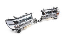 Toyota Land Cruiser 200 2007–2021 Koplampen voorzijde 2016+ (ORIGINEEL) foto 3