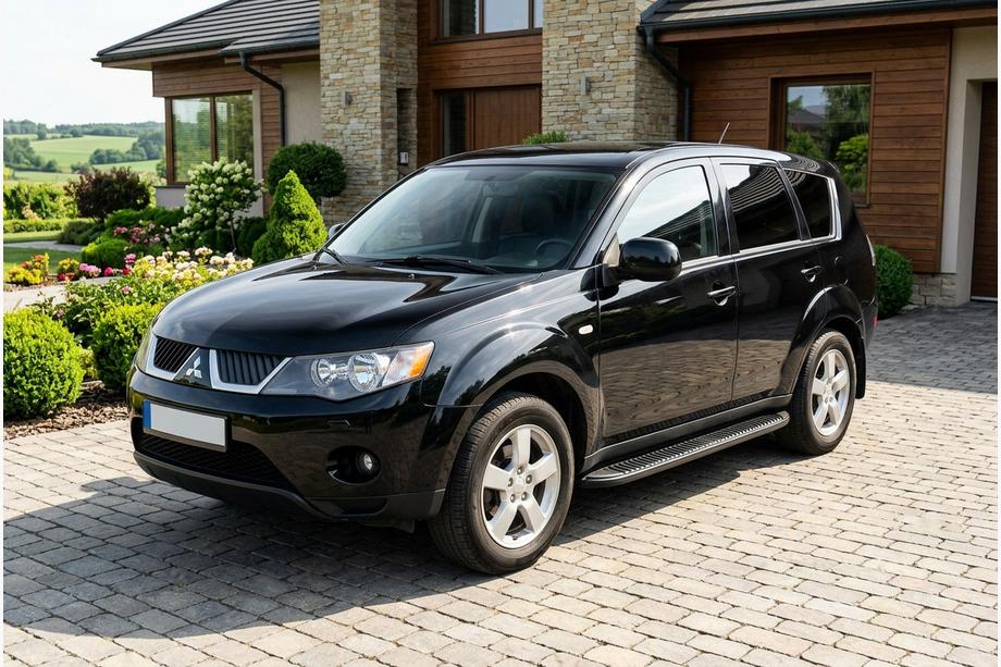 Mitsubishi Outlander 2006–2012 Side steps Tayga Black (2 stuks, aluminium) Image