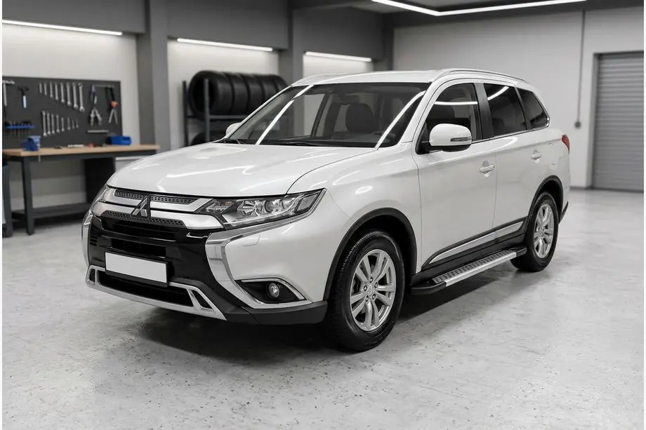 Mitsubishi Outlander 2012–2021 Side steps New Vision Grey (2 stuks, aluminium) Image