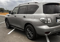 Nissan Patrol Y62 2010–2024 Side steps New Vision Grey (2 stuks, aluminium) foto 2