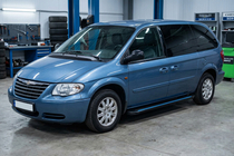 Chrysler Voyager 2001–2007 Maya Blue sidesteps (2 stuks, aluminium) foto 1
