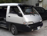 Hyundai H100 Voorruitvizier (zwart hoogglans, 5 mm) foto 2