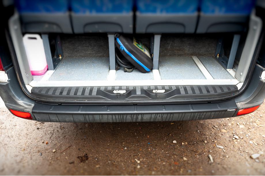 Mercedes Sprinter W907/W910 2018– Achterbumper afdekking EuroCap (ABS) Foto 1