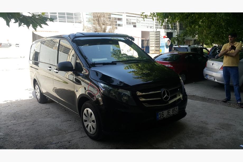Mercedes Vito/V-klasse W447 2014– Voorruitvizier (zwart hoogglans, 5 mm) Foto 5