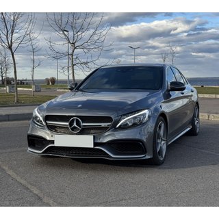 Carrosseriekit met complete achterbumper (AMG C63-designs 2014-2018) foto 1