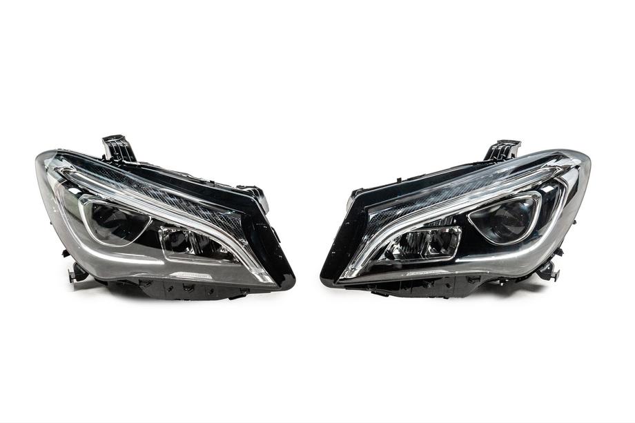 Mercedes CLA C117 2013–2019 Voorste LED-koplampen (2 stuks) Foto 1