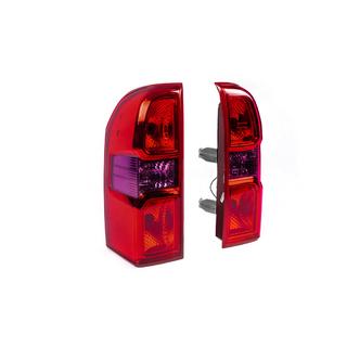 Achterlichten RED (2004-2008, 2 stuks) Nissan Patrol Y61 1997–2011 foto 2