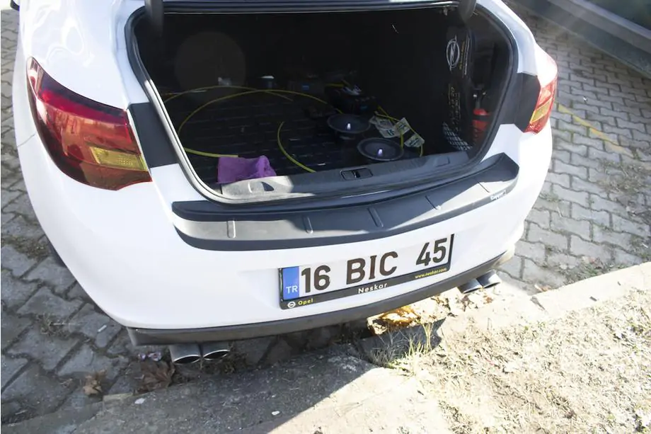 Opel Astra J 2009–2015 Achterbumper diffuser EuroCap (Sedan, ABS) Foto 4
