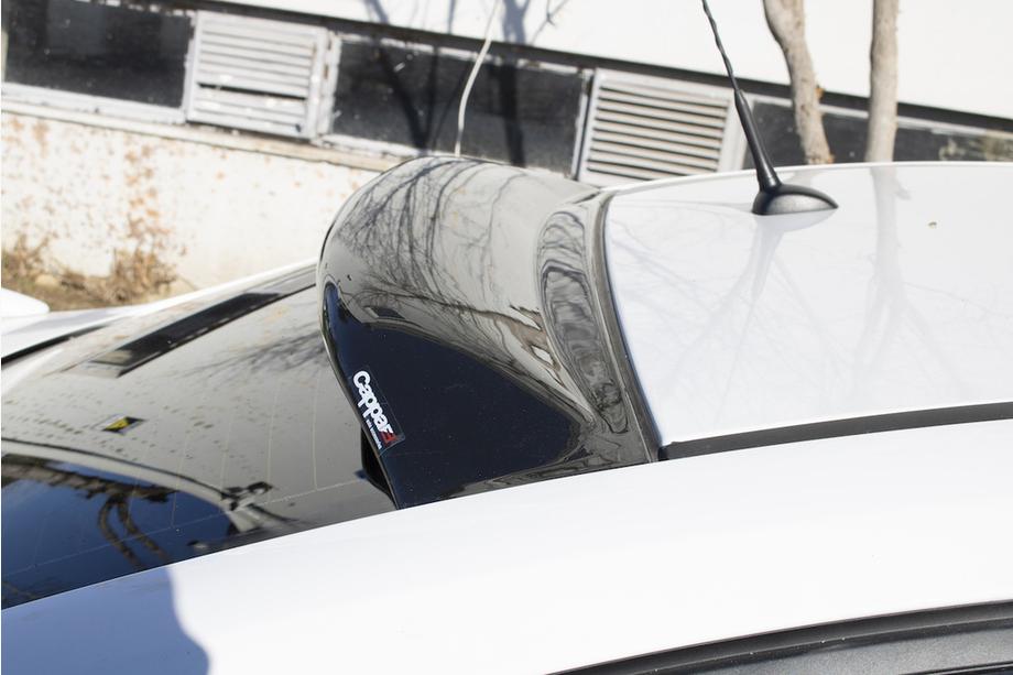 Opel Astra J 2009–2015 Achterruitspoiler Sedan (ABS) Foto 1