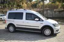 Volkswagen Caddy 2015–2020 Set sierlijsten en wielkastverbreders 2 deuren, korte wielbasis foto 5