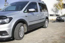Volkswagen Caddy 2015–2020 Set sierlijsten en wielkastverbreders foto 36