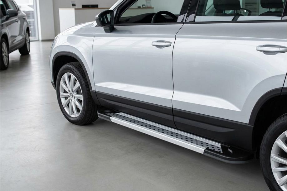Seat Ateca 2016– Side steps New Vision Grey (2 stuks, aluminium) Image