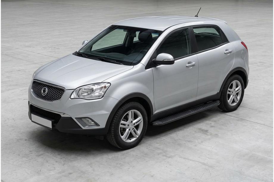 SsangYong Korando 2010–2019 Side steps Tayga Black (2 stuks, aluminium) Image
