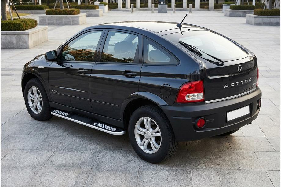 SsangYong Action 2005–2018 Tayga V2 side steps (2 stuks, aluminium) Image