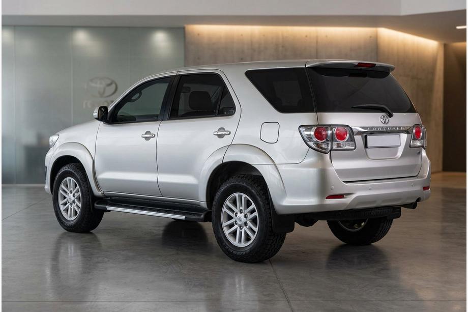 Toyota Fortuner 2006–2015 Zijstappen RedLine V1 (2 stuks, aluminium) Image