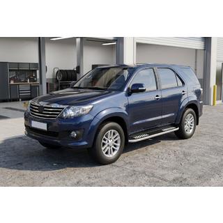Side steps Tayga V2 (2 stuks, aluminium) Toyota Fortuner 2006–2015 foto 1