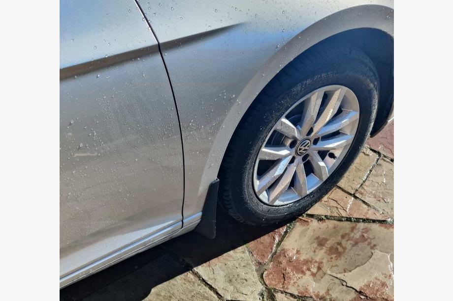 Volkswagen Passat B8 2015–2023 Spatlappen Premium 2019-2023 SD/SW (EU, 4 stuks) Foto 2