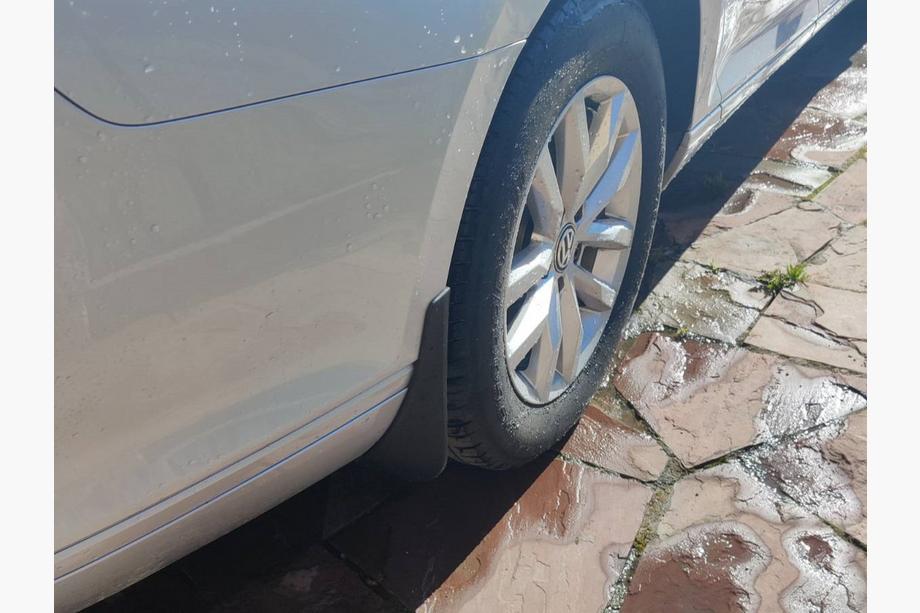 Volkswagen Passat B8 2015–2023 Spatlappen Premium 2019-2023 SD/SW (EU, 4 stuks) Foto 1