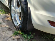 Volkswagen Touran 2015– Premium spatlapset (4 st.) foto 3