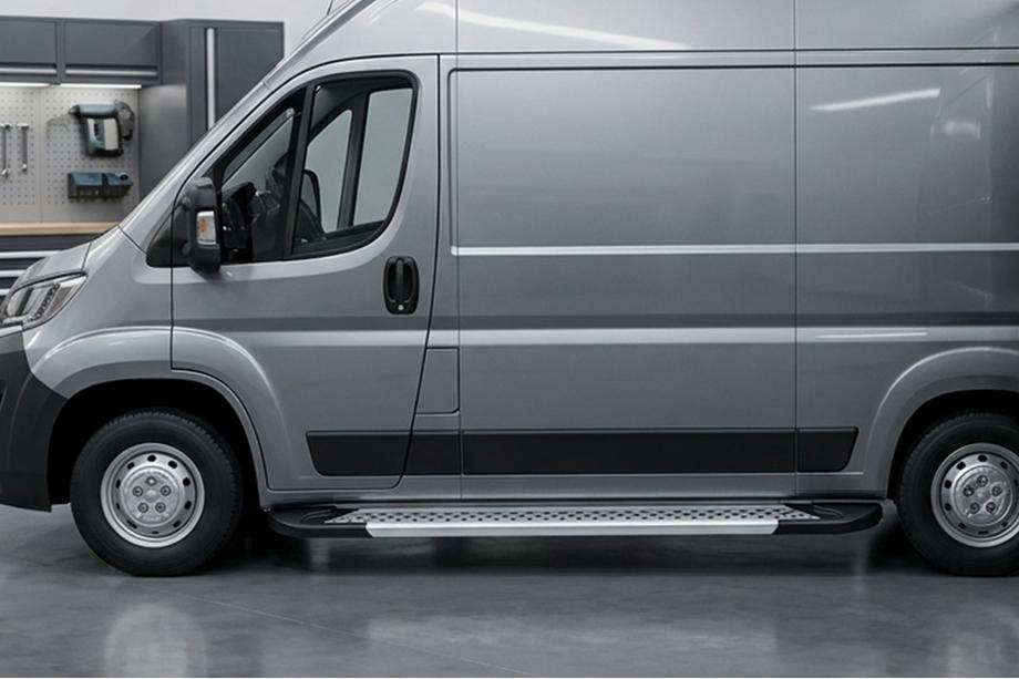 Citroen Jumper 2007–2025 Side steps New Vision Grey (2 stuks, aluminium) Image