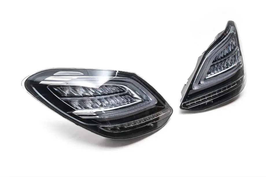Mercedes C-klasse W205 2014–2021 Achterlichten BlackEdition V1 (2 stuks) Foto 5