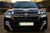 Toyota Land Cruiser 200 2007–2021 Bodykit set 2016-2021 (Executive 2021) Zwarte kleur foto 15