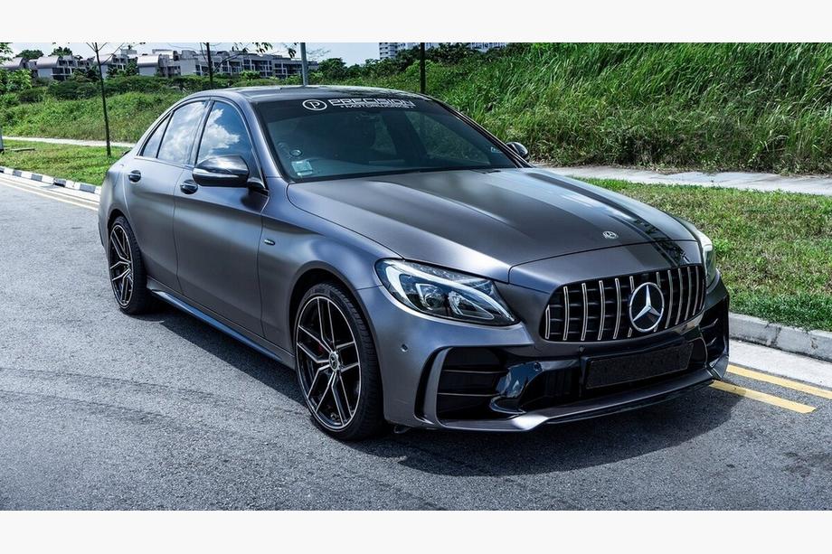 Mercedes C-klasse W205 2014–2021 Bodykit set met volledige achterbumper (Black Mamba C63GT-design) Foto 3