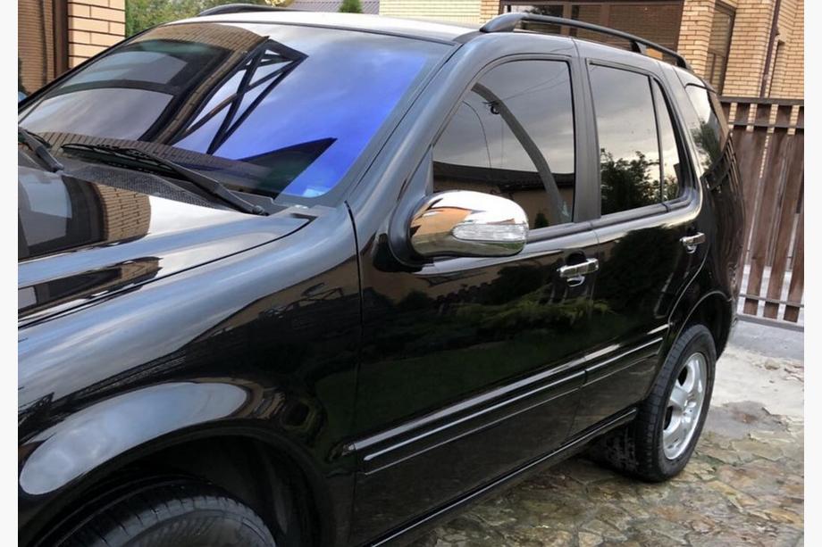 Mercedes ML W163 1997–2005 RVS spiegelkappen (2 stuks) Foto 1