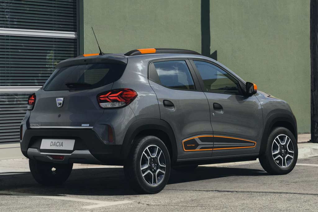 Seriemodel van de Dacia Spring Electric beleeft première