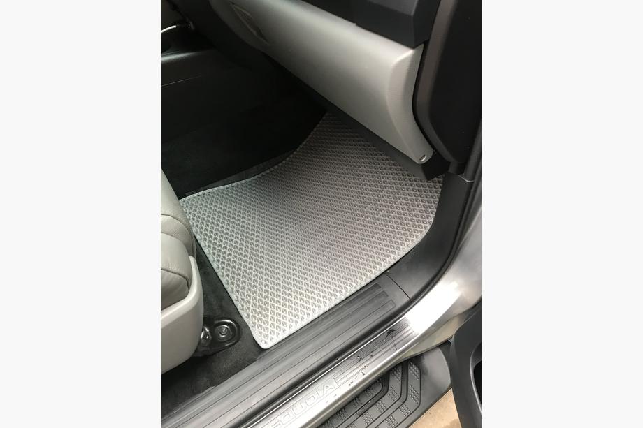 Toyota Sequoia 2007–2022 Polyurethaan automatten, 3 rijen (EVA, grijs) Middenrij - armsteun Foto 12