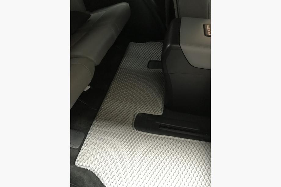 Toyota Sequoia 2007–2022 Polyurethaan automatten, 3 rijen (EVA, grijs) Middenrij - armsteun Foto 21