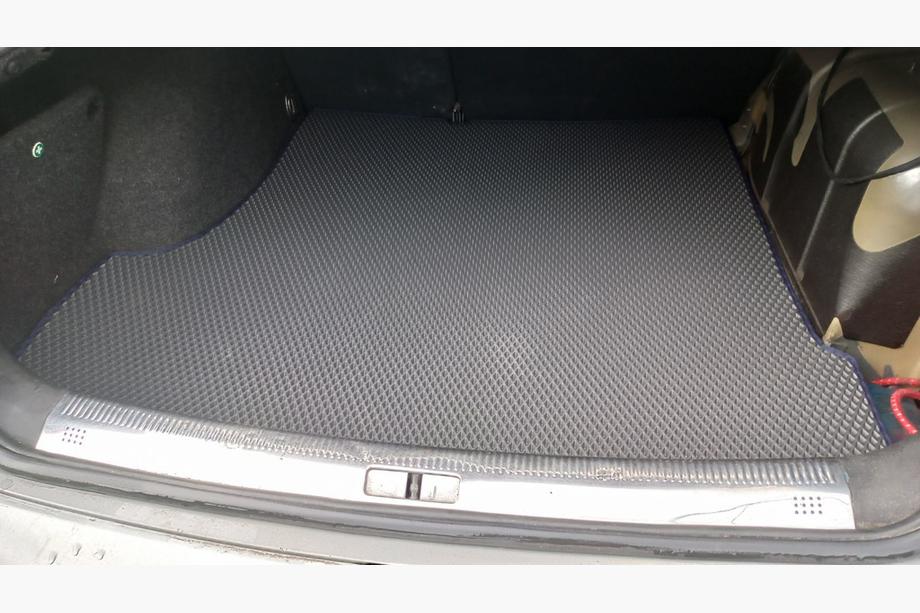 Volkswagen Passat B5 1997–2005 Kofferruimtemat SD (EVA, zwart) Foto 1