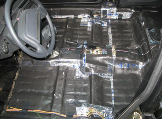 Vloergeluidisolatie VAZ 2115 zelf aanbrengen