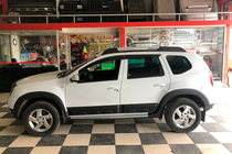 Dacia Duster 2008–2018 Gladde wielkastverbreders (8 stuks, kunststof) foto 5