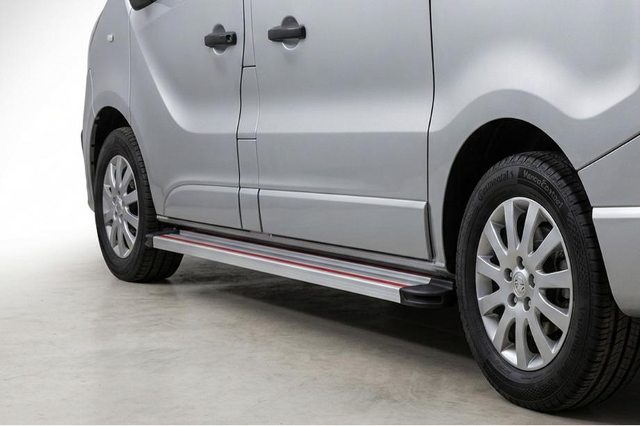Renault Trafic 2015– Side steps Maya Red-Grey (2 st., aluminium) Lang Image