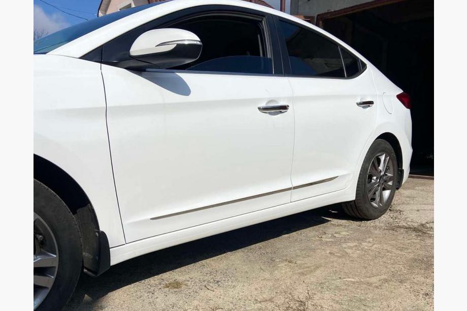 Hyundai Elantra (AD) 2015–2020 Deurlijsten (set 4 stuks, RVS) Image