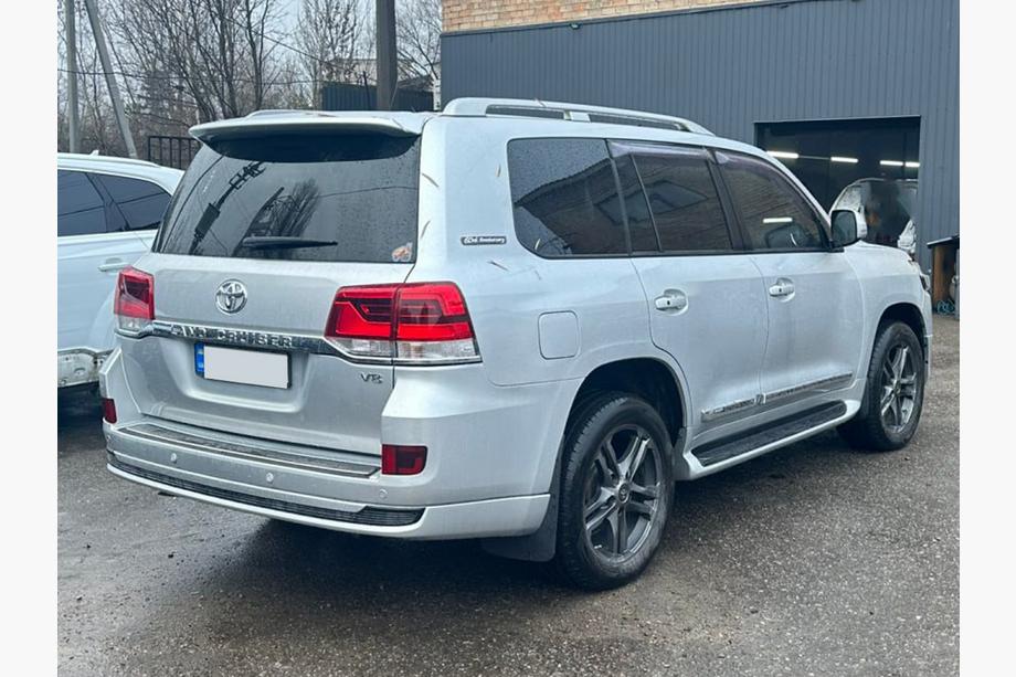 Toyota Land Cruiser 200 2007–2021 Facelift ombouwset van LC200 2008-2015 naar 2021 Executive Foto 38