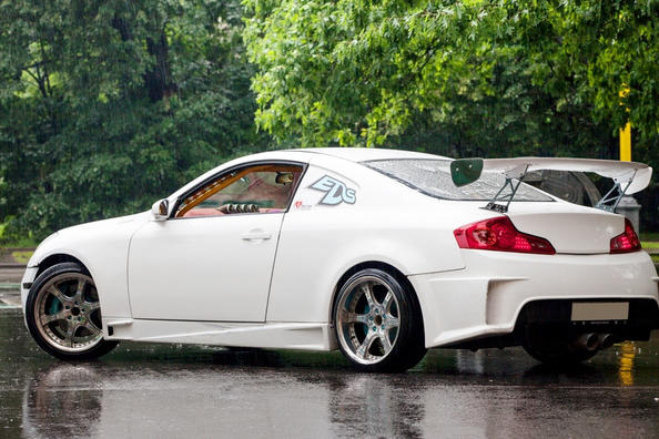 Tuning van Nissan Skyline V35 Foto 1